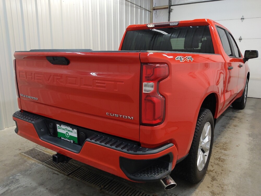 2019 Chevrolet Silverado 1500 in Fairfield, OH 45014 - 18142393 9