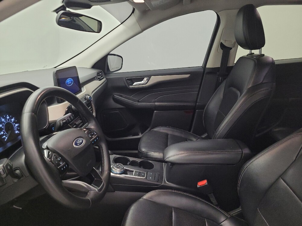 2022 Ford Escape in Fairfield, OH 45014 - 18142394 17