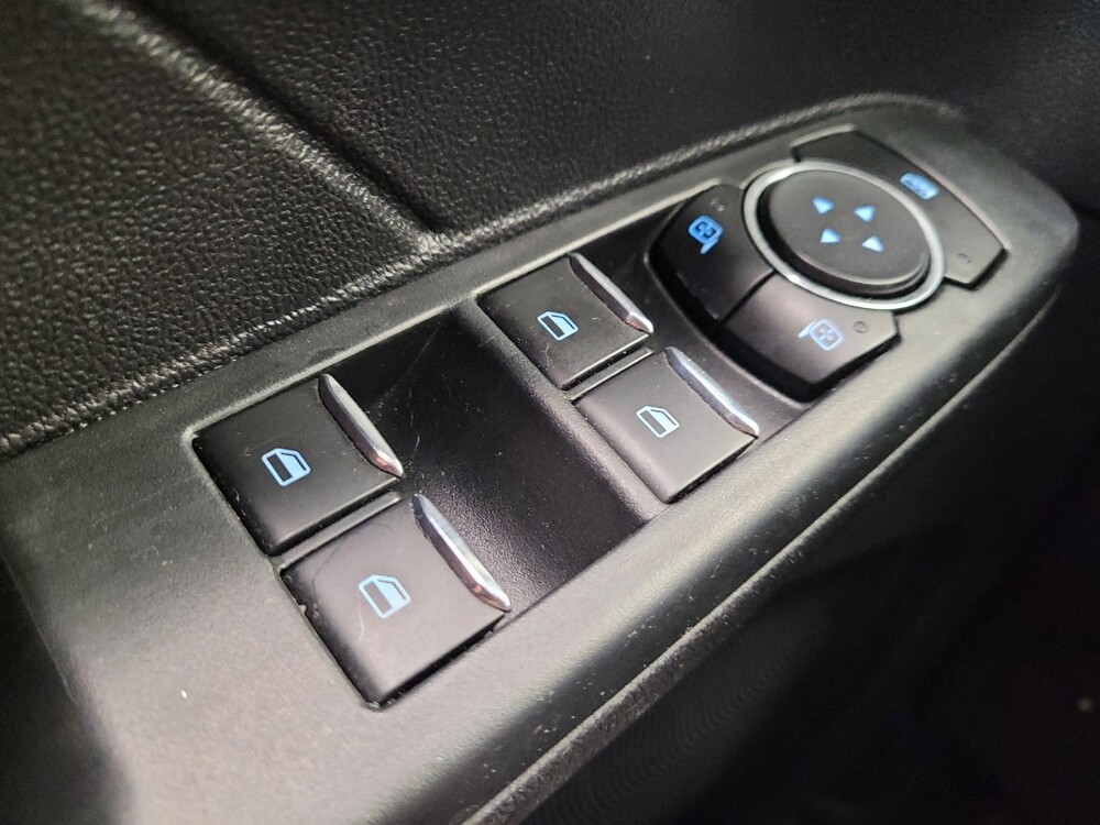 2022 Ford Escape in Fairfield, OH 45014 - 18142394 27