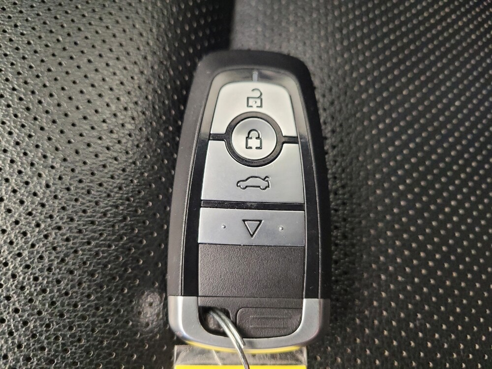 2022 Ford Escape in Fairfield, OH 45014 - 18142394 32