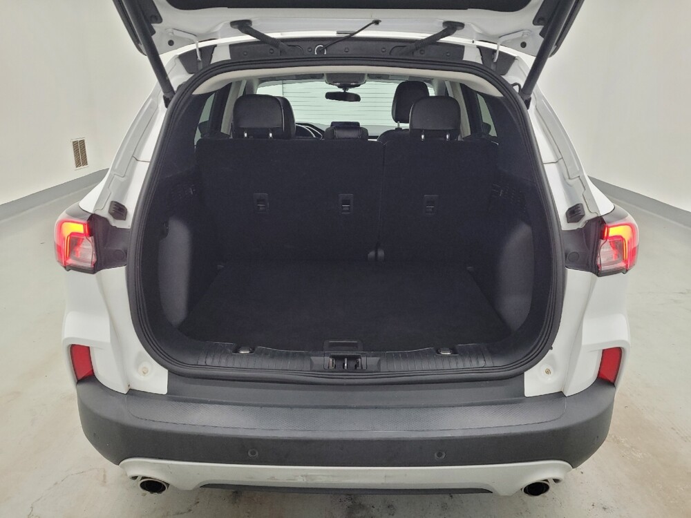 2022 Ford Escape in Fairfield, OH 45014 - 18142394 29