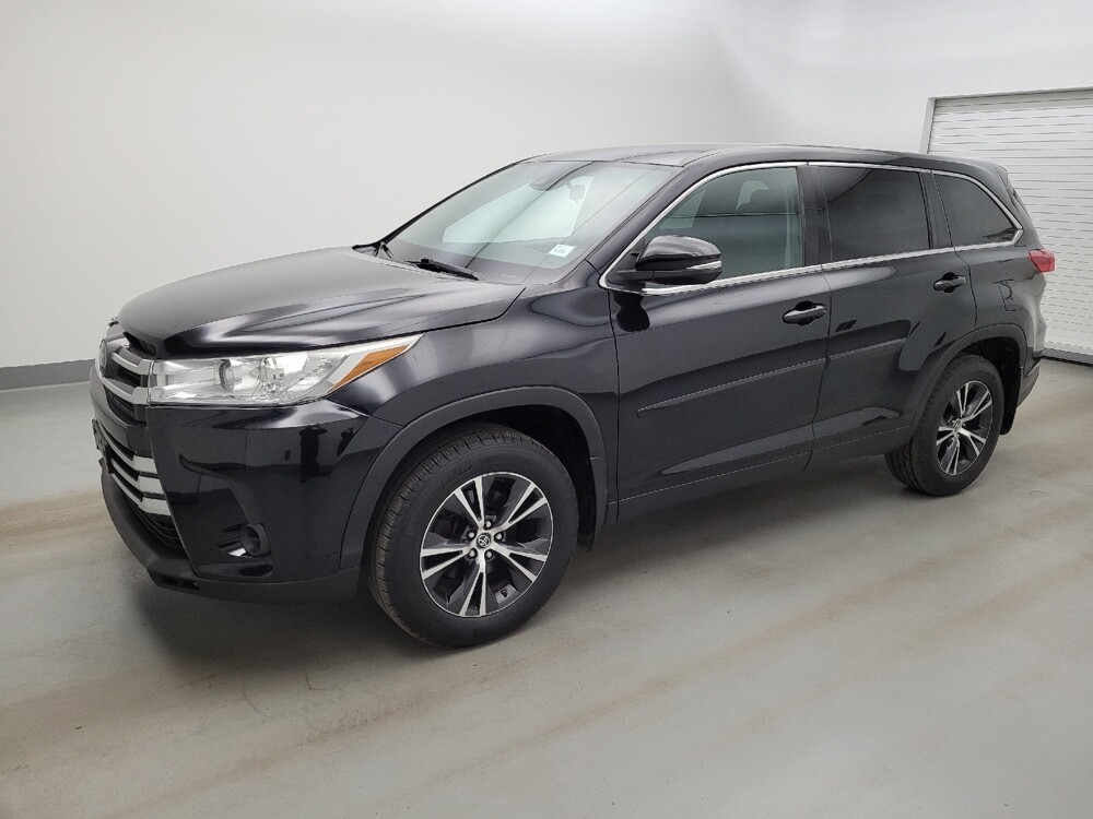2019 Toyota Highlander in Fairfield, OH 45014 - 18142395 2