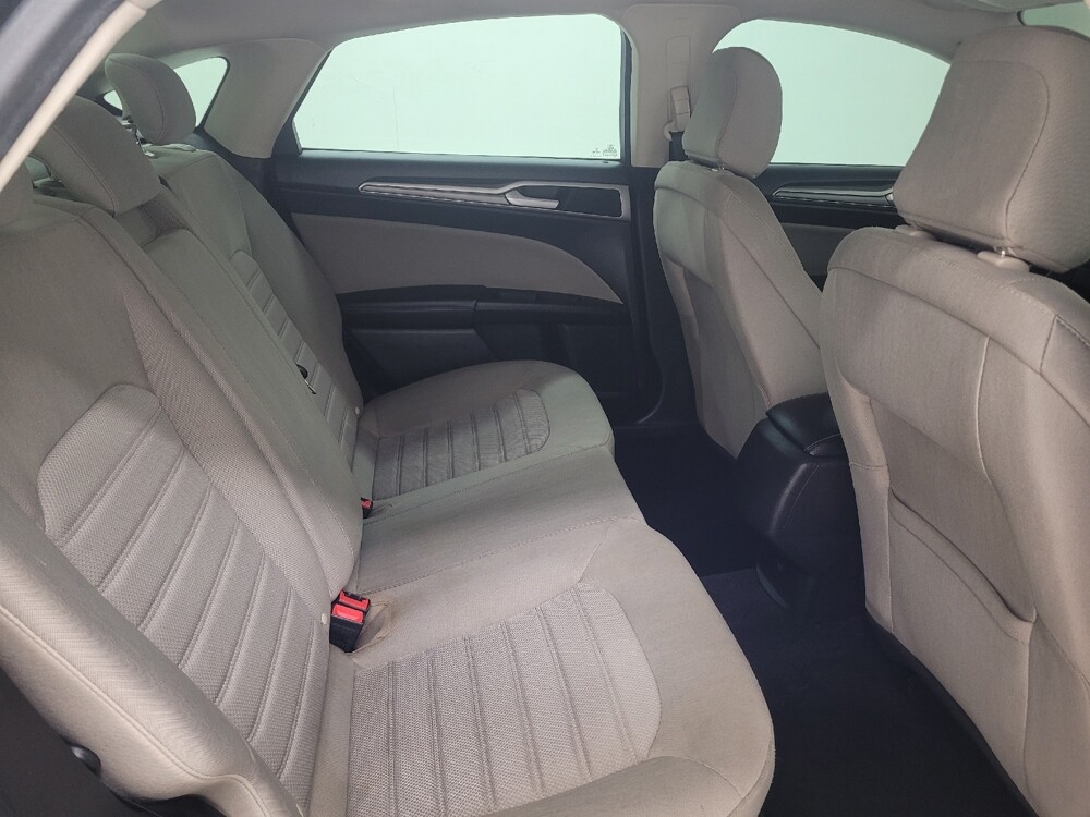 2020 Ford Fusion in St. Louis, MO 63125 - 18142397 19