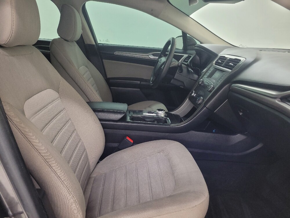2020 Ford Fusion in St. Louis, MO 63125 - 18142397 21