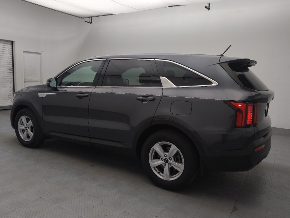 2021 Kia Sorento in Fayetteville, NC 28304 - 18142405 3