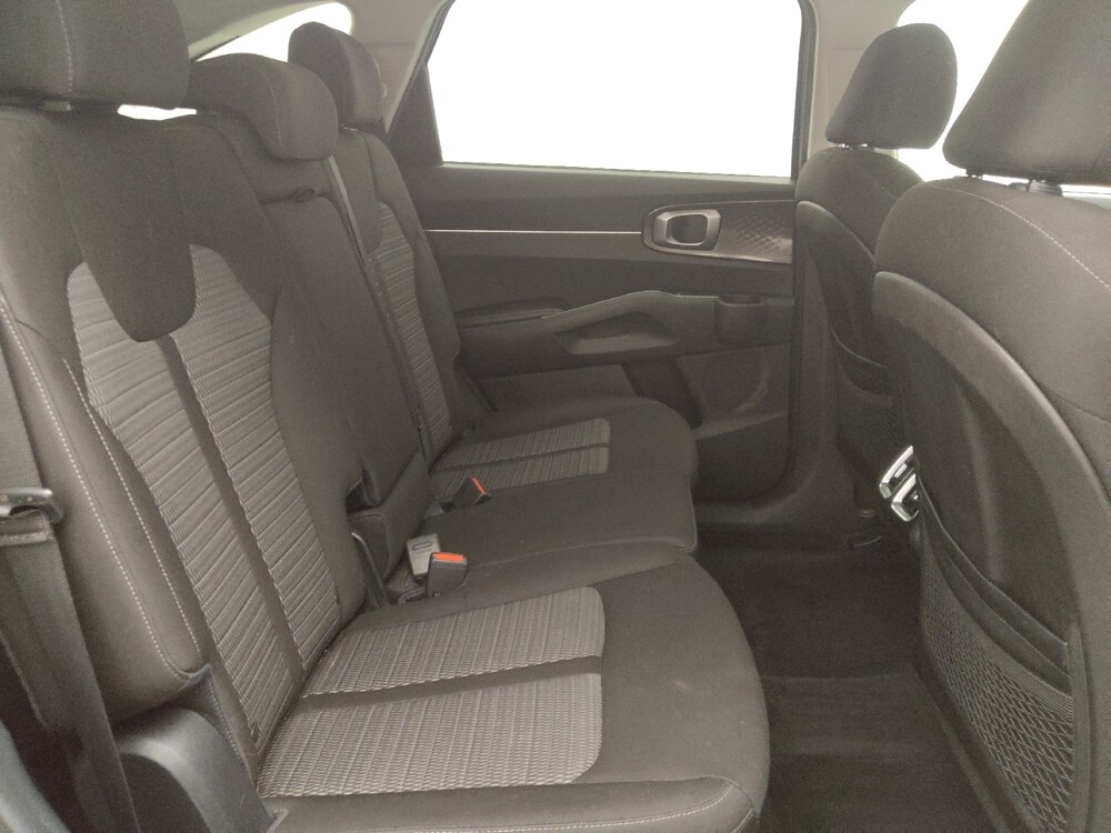 2021 Kia Sorento in Fayetteville, NC 28304 - 18142405 19
