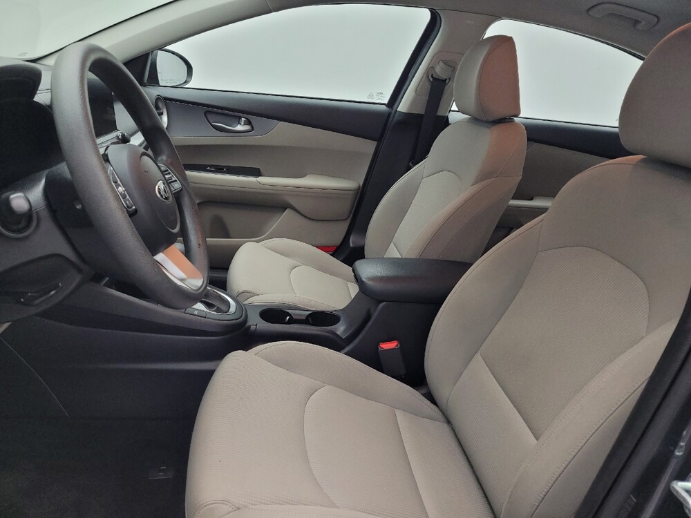 2021 Kia Forte in Greenville, SC 29607 - 18142406 17