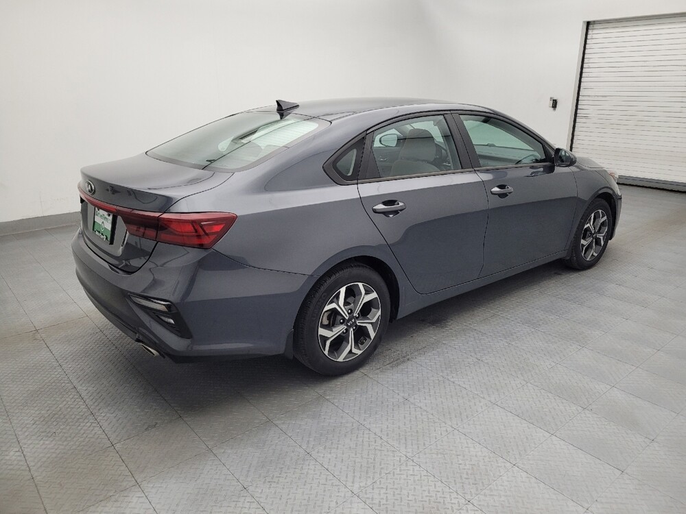 2021 Kia Forte in Greenville, SC 29607 - 18142406 10