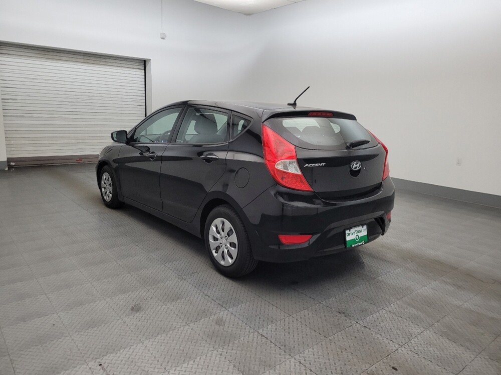 2017 Hyundai Accent in Phoenix, AZ 85015 - 18142414 5