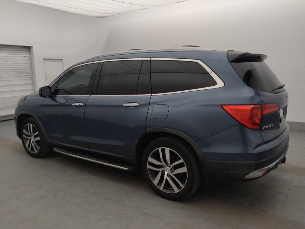 2017 Honda Pilot in Tampa, FL 33612 - 18142422 3
