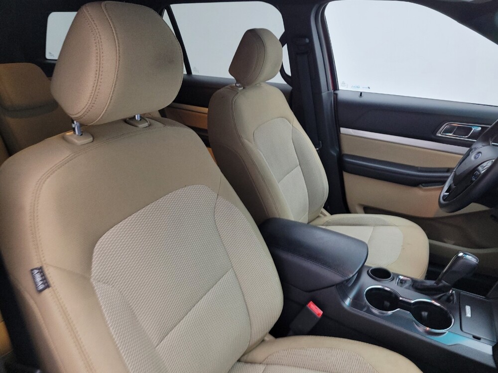 2017 Ford Explorer in Salem, VA 24153 - 18142429 21