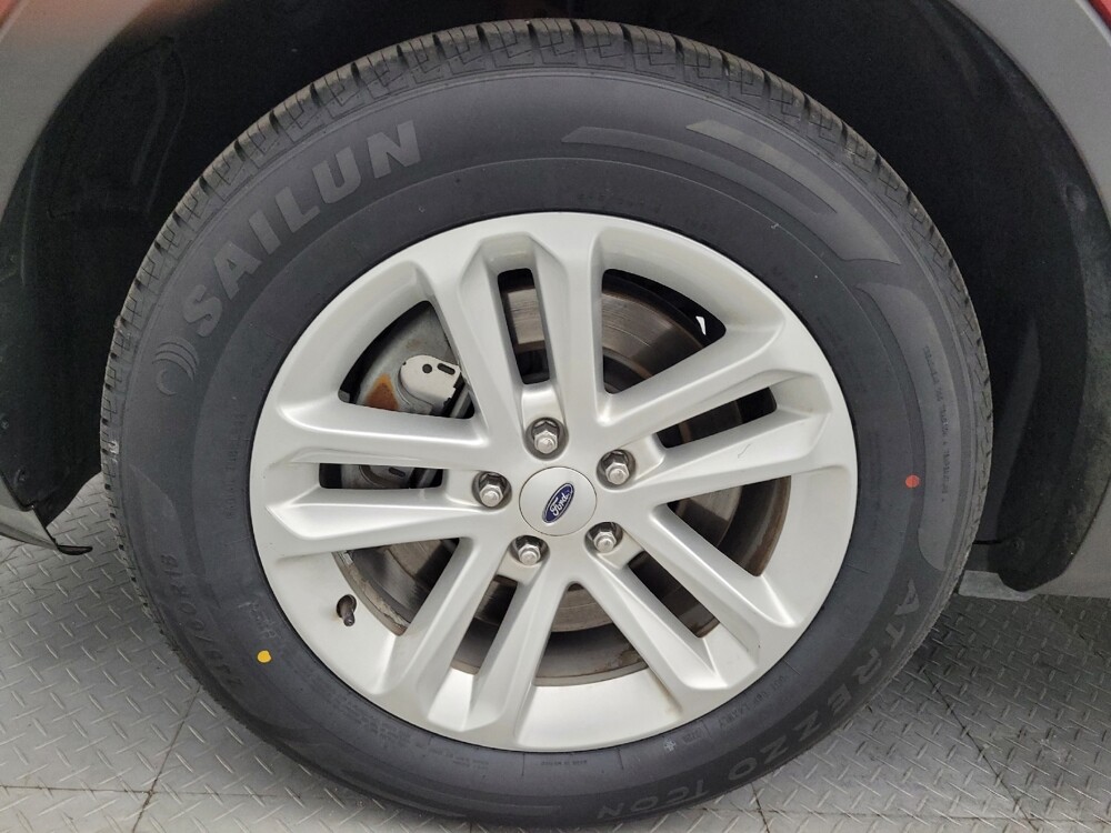2017 Ford Explorer in Salem, VA 24153 - 18142429 31