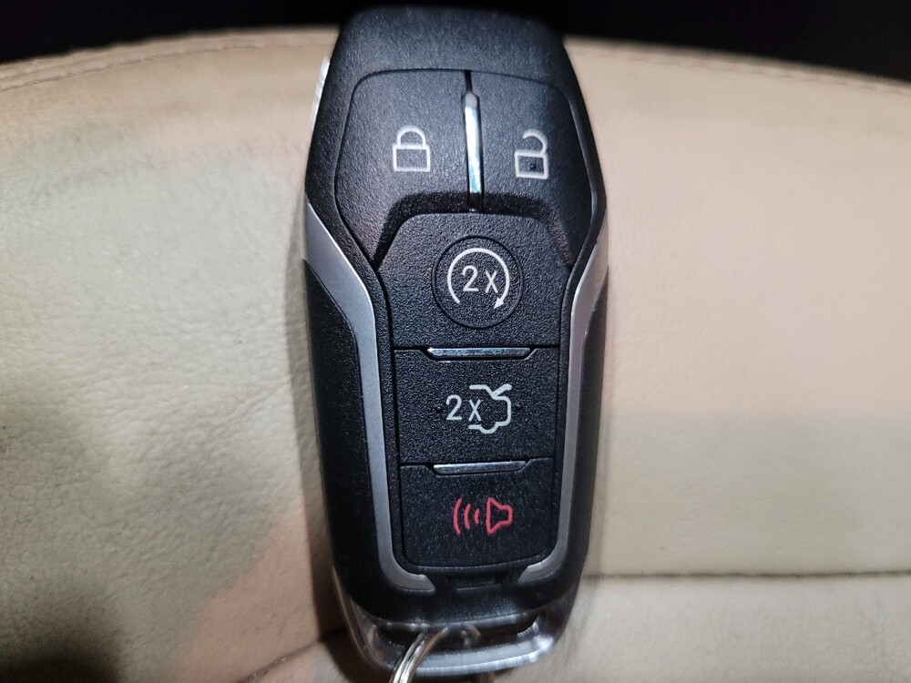 2016 Ford Explorer in Temple Hills, MD 20746 - 18142436 32