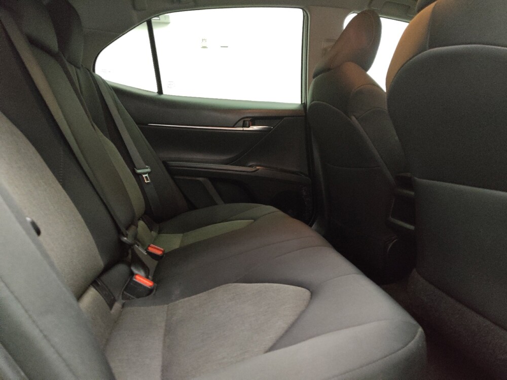 2019 Toyota Camry in Tyler, TX 75701 - 18142437 19