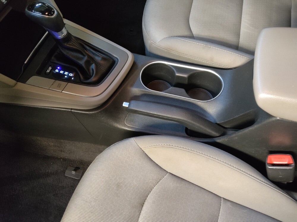 2018 Hyundai Elantra in Columbia, SC 29210 - 18142440 26