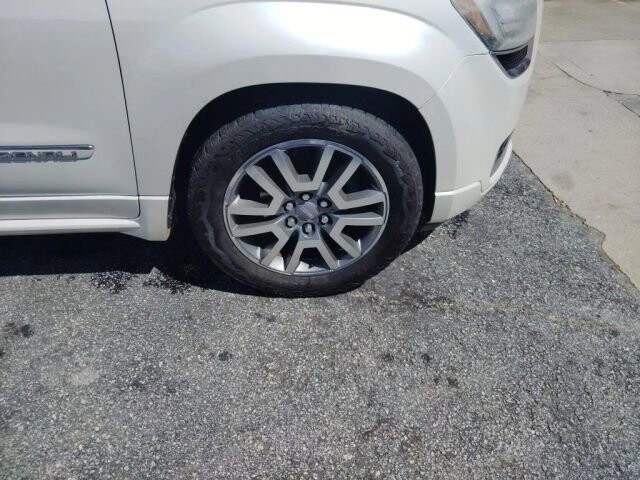 2013 GMC Acadia in Greenville, SC 29607 - 18142456 14