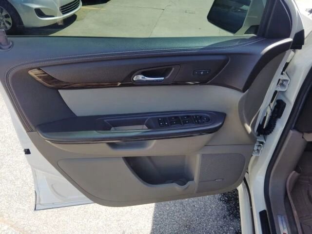 2013 GMC Acadia in Greenville, SC 29607 - 18142456 24