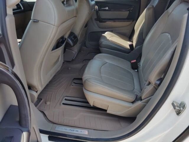 2013 GMC Acadia in Greenville, SC 29607 - 18142456 23