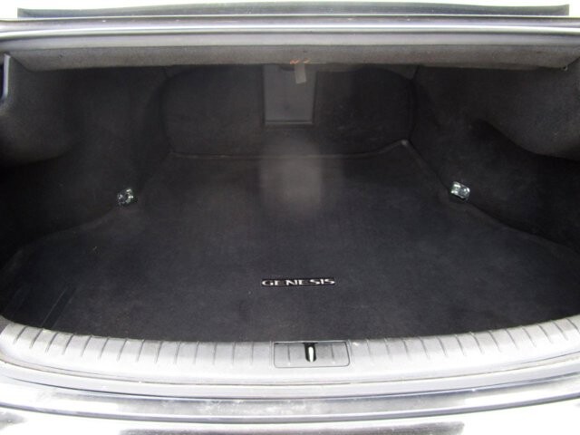 2015 Hyundai Genesis in Tampa, FL 33604-6914 - 18142482 26