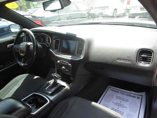 2017 Dodge Charger in Tampa, FL 33604-6914 - 18142485 10