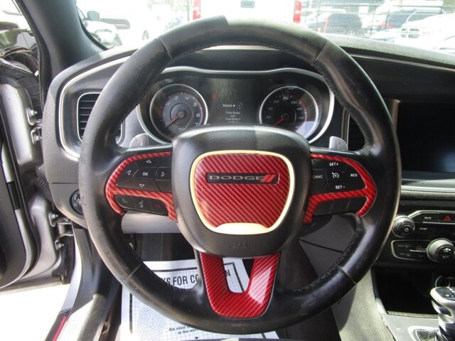 2017 Dodge Charger in Tampa, FL 33604-6914 - 18142485 4