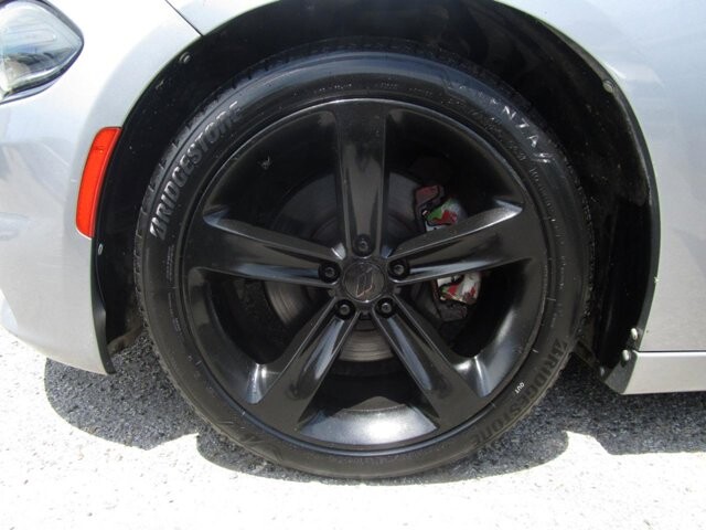 2017 Dodge Charger in Tampa, FL 33604-6914 - 18142485 19