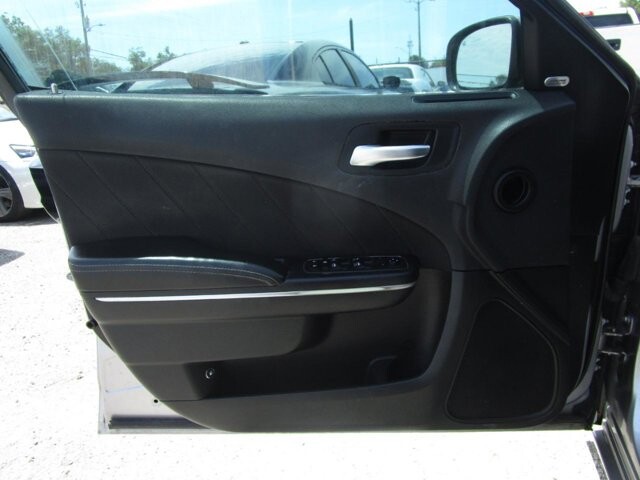 2017 Dodge Charger in Tampa, FL 33604-6914 - 18142485 14