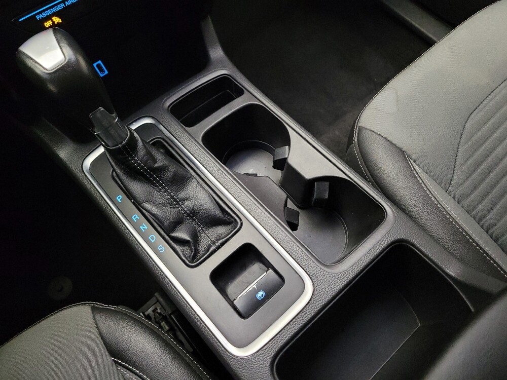 2017 Ford Escape in Fresno, CA 93726 - 18142486 26
