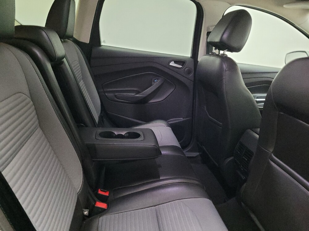 2017 Ford Escape in Fresno, CA 93726 - 18142486 19