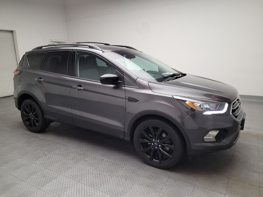 2017 Ford Escape in Fresno, CA 93726 - 18142486 11