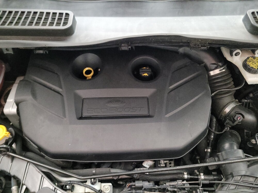 2017 Ford Escape in Fresno, CA 93726 - 18142486 30