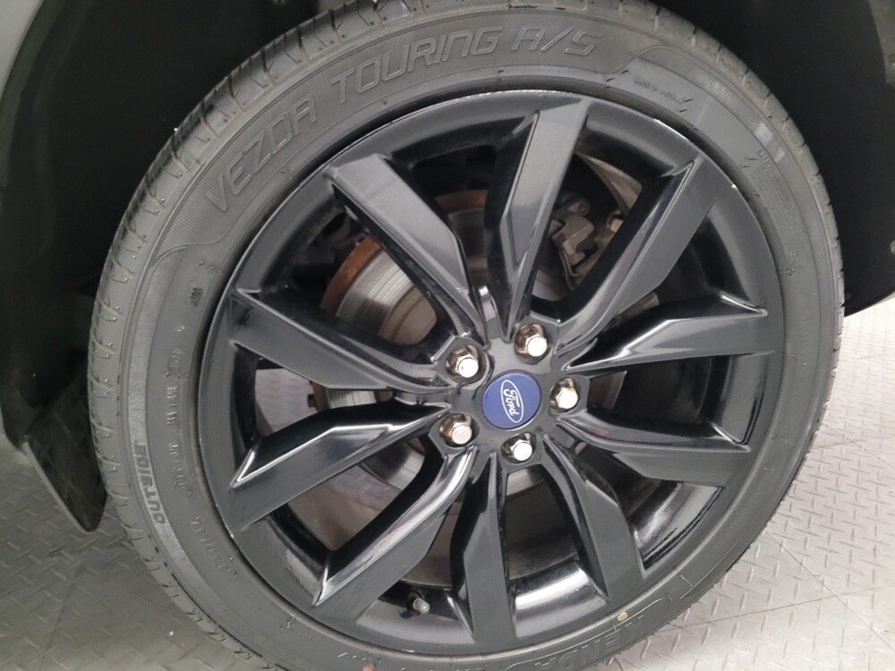 2017 Ford Escape in Fresno, CA 93726 - 18142486 31
