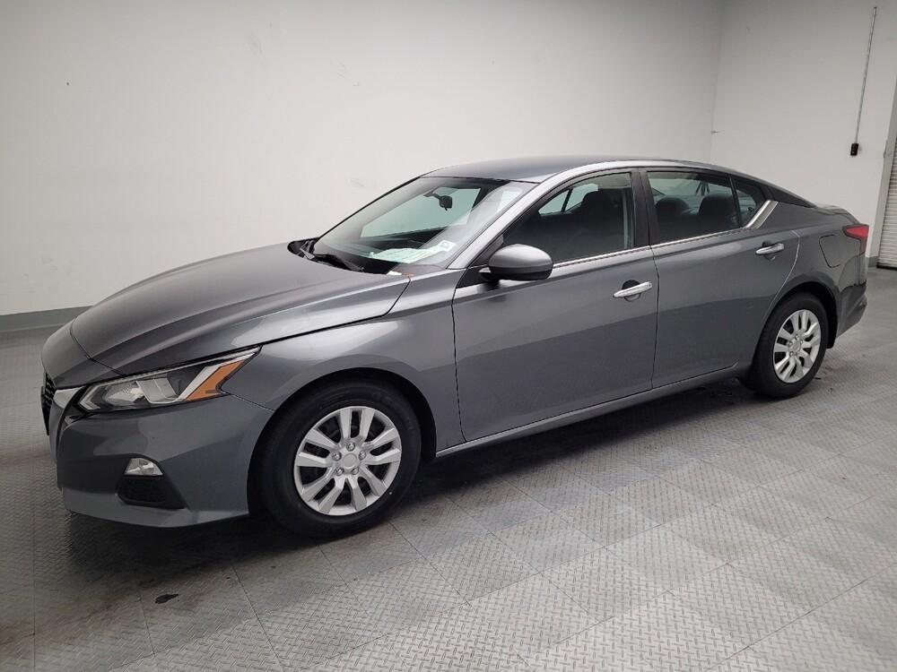 2019 Nissan Altima in Riverside, CA 92504 - 18142487 2