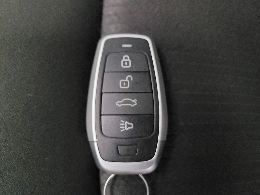 2019 Nissan Altima in Riverside, CA 92504 - 18142487 32