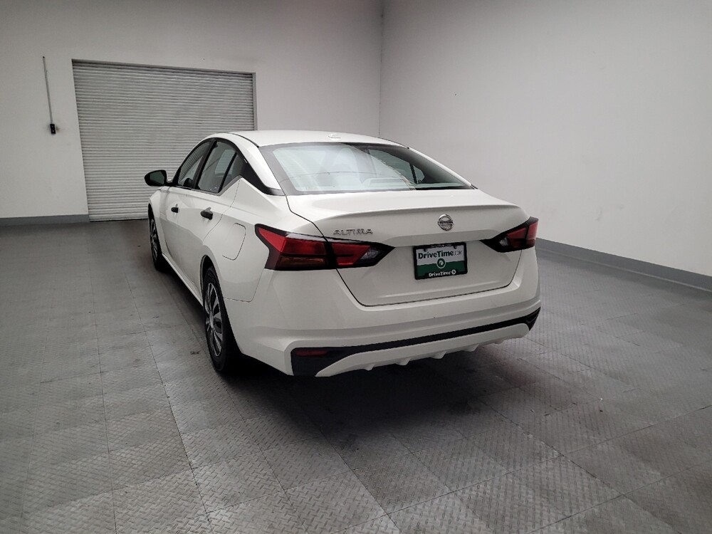 2019 Nissan Altima in Riverside, CA 92504 - 18142489 6