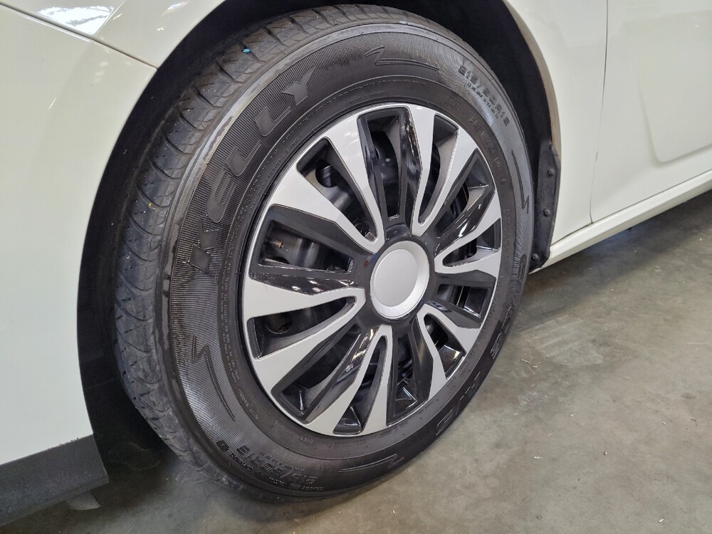 2019 Nissan Altima in Riverside, CA 92504 - 18142489 31