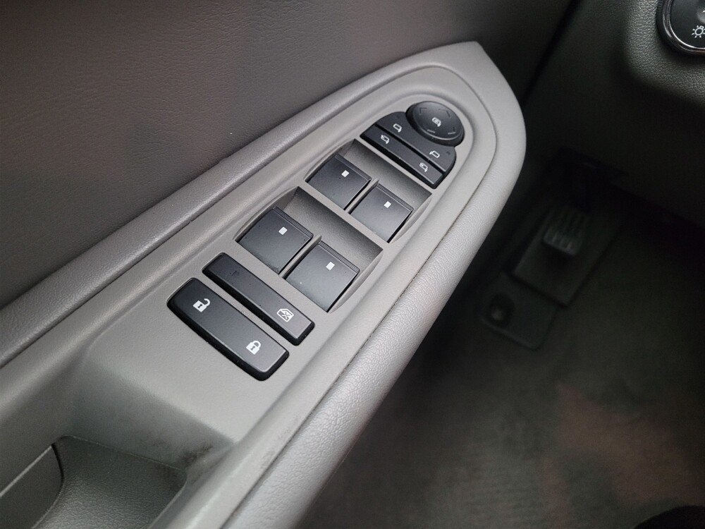 2016 Chevrolet Traverse in Torrance, CA 90504 - 18142492 27