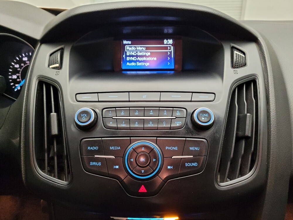 2018 Ford Focus in Sacramento, CA 95821 - 18142495 25
