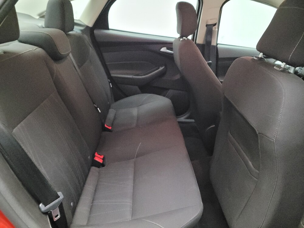 2018 Ford Focus in Sacramento, CA 95821 - 18142495 19