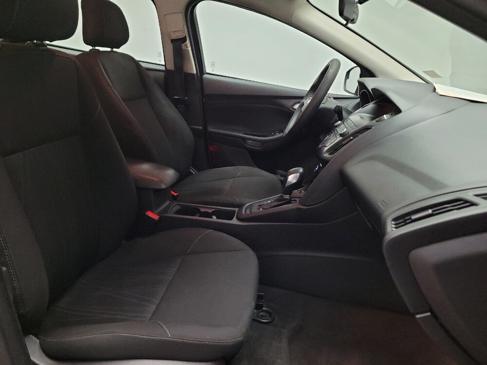 2018 Ford Focus in Sacramento, CA 95821 - 18142495 21