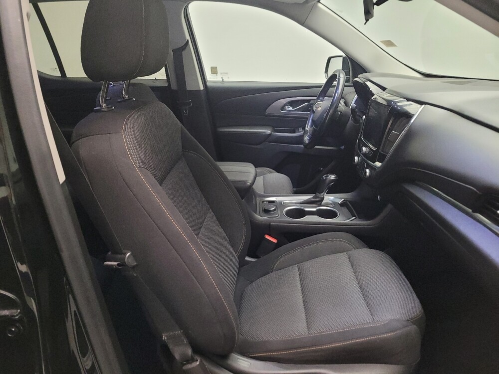 2019 Chevrolet Traverse in Riverside, CA 92504 - 18142497 21