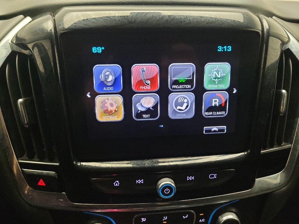 2019 Chevrolet Traverse in Riverside, CA 92504 - 18142497 25