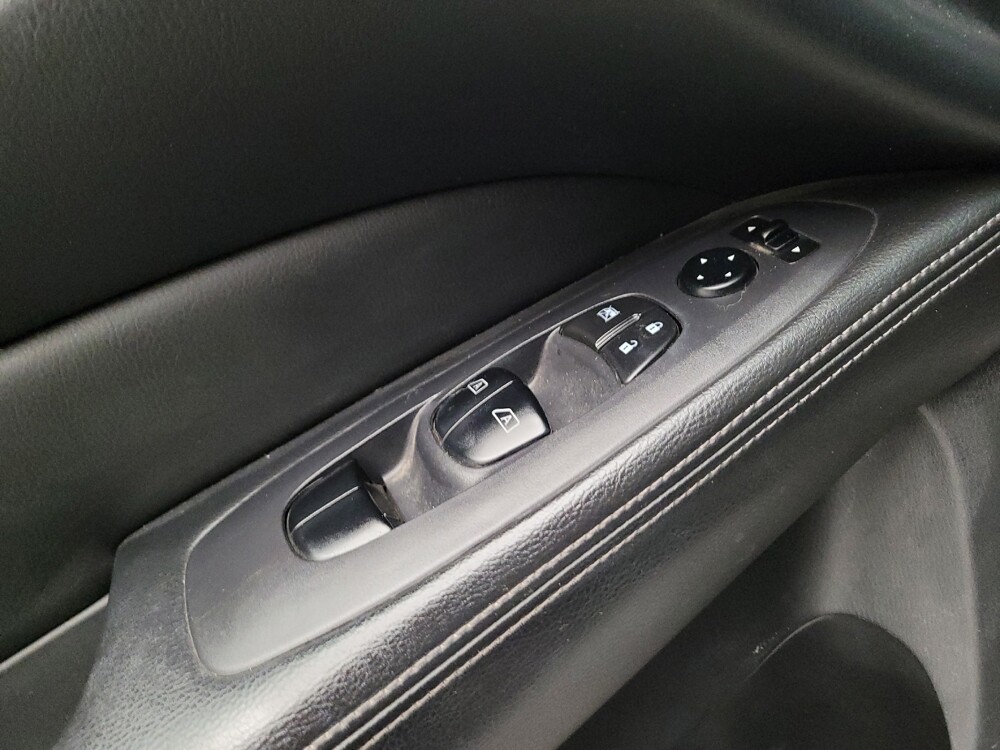 2017 Nissan Pathfinder in Riverside, CA 92504 - 18142498 27