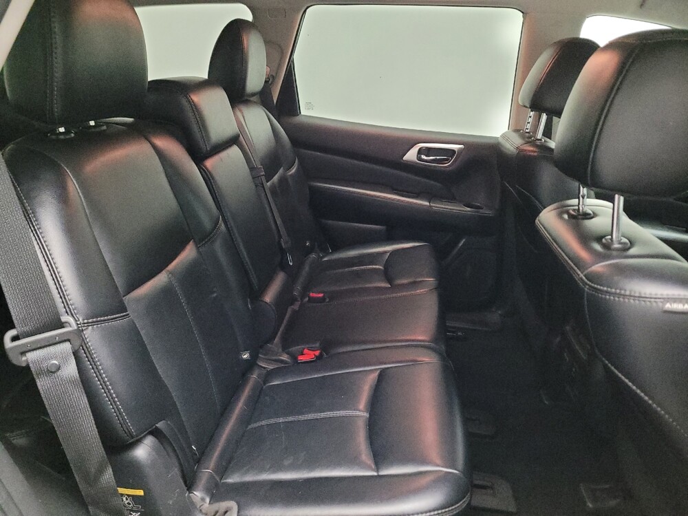 2017 Nissan Pathfinder in Riverside, CA 92504 - 18142498 19