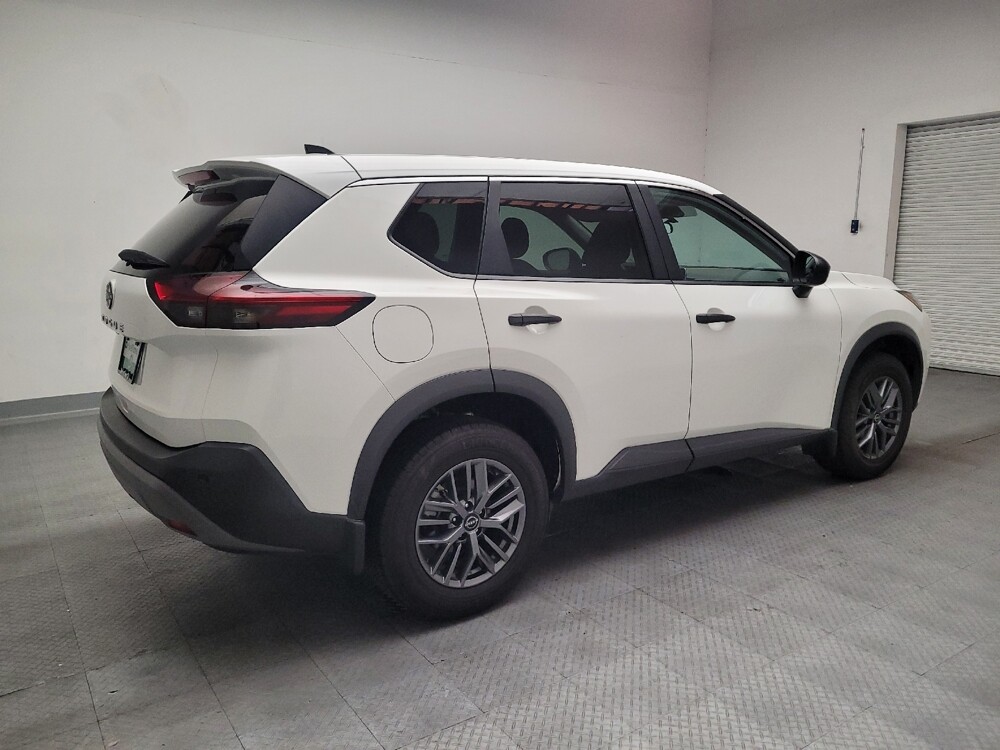 2023 Nissan Rogue in Riverside, CA 92504 - 18142499 10