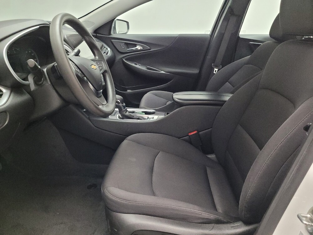 2023 Chevrolet Malibu in Riverside, CA 92504 - 18142501 17