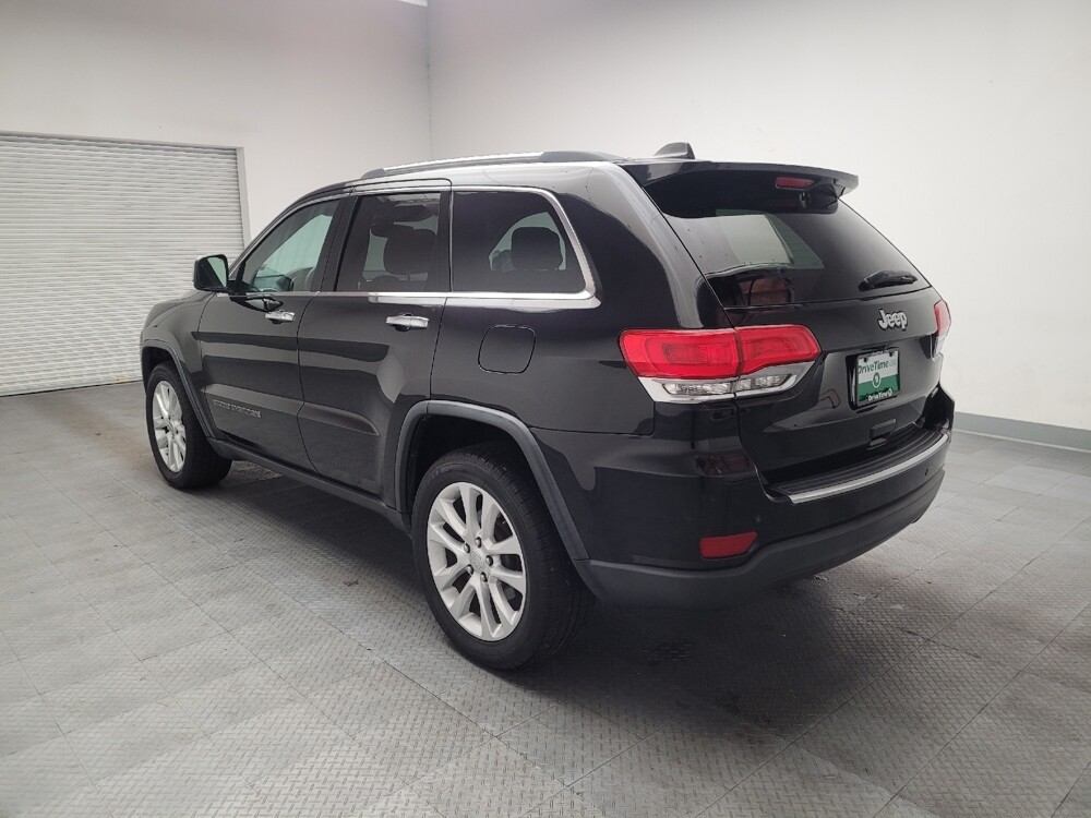 2017 Jeep Grand Cherokee in Montclair, CA 91763 - 18142502 5