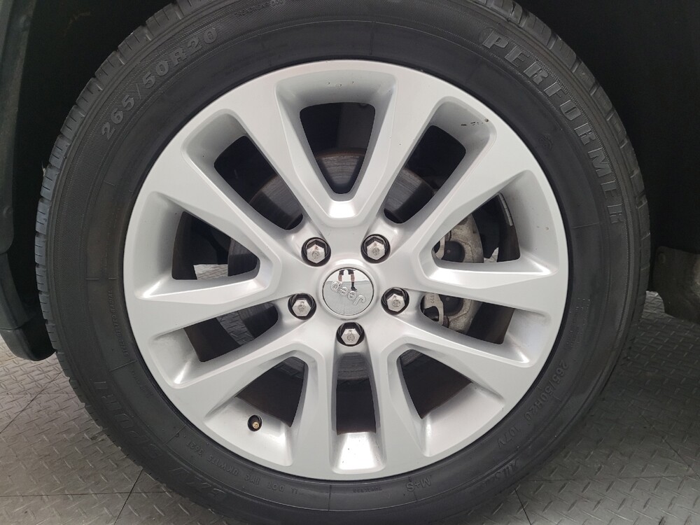 2017 Jeep Grand Cherokee in Montclair, CA 91763 - 18142502 31