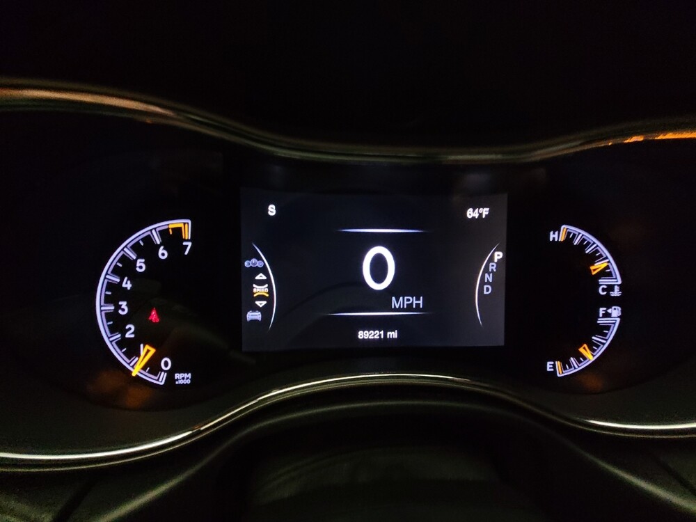 2017 Jeep Grand Cherokee in Montclair, CA 91763 - 18142502 23