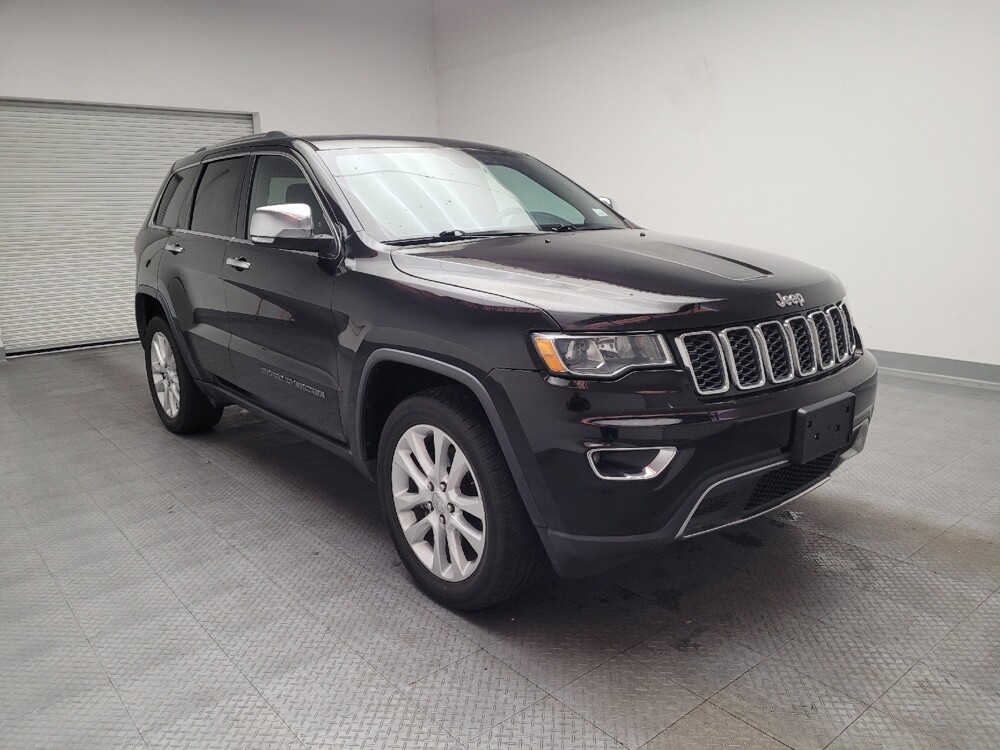 2017 Jeep Grand Cherokee in Montclair, CA 91763 - 18142502 13